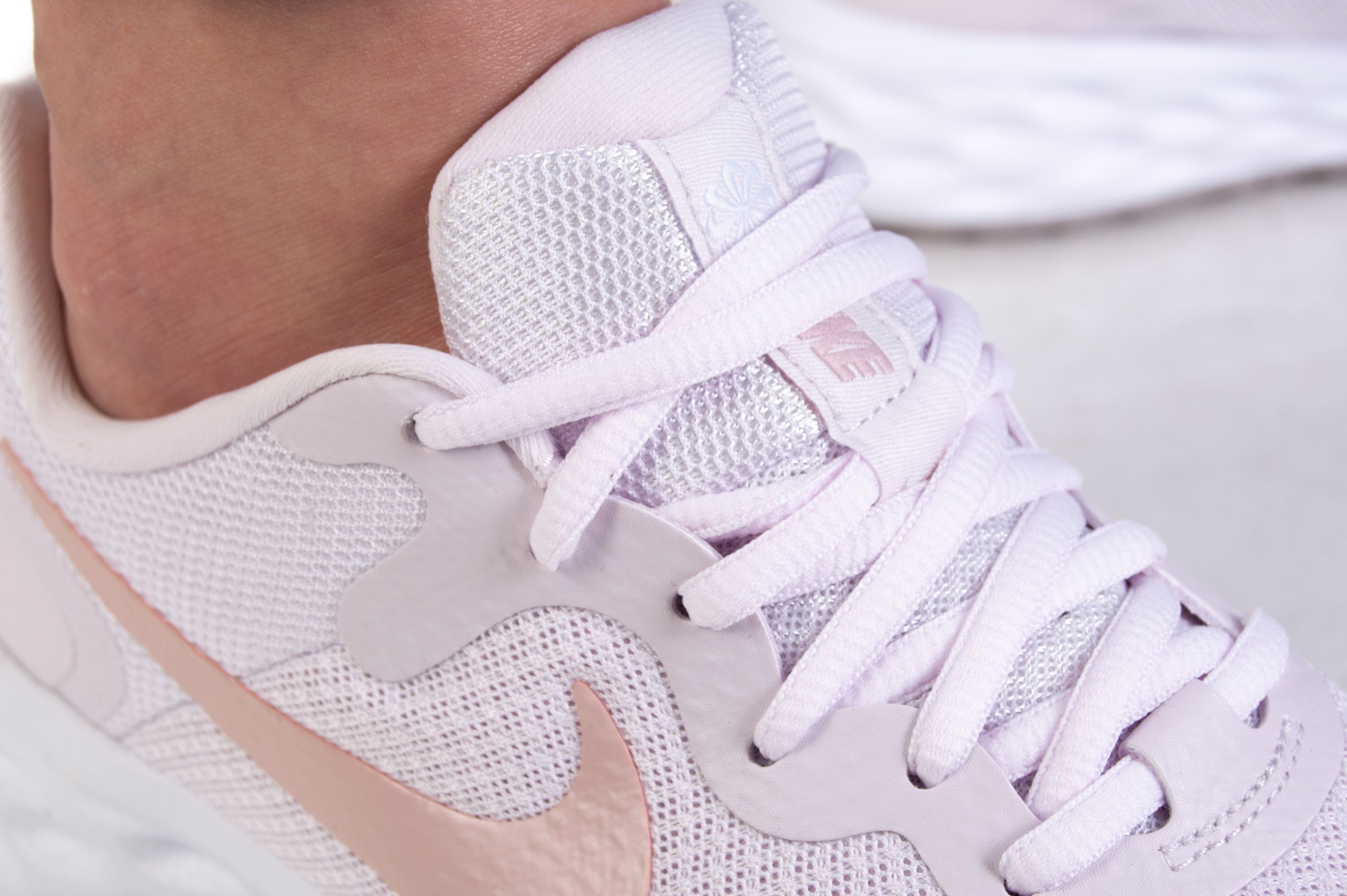 Nike Women's Pink Running Shoes - DC3729-500 - Image 6