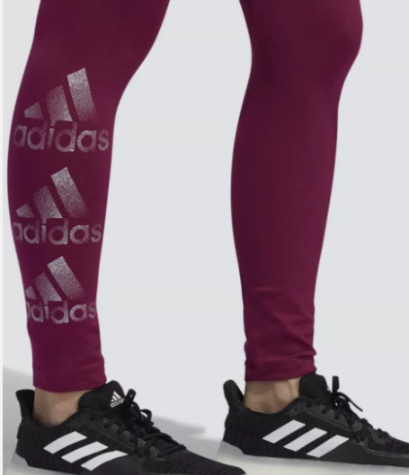 Comfortable and stylish burgundy leggings