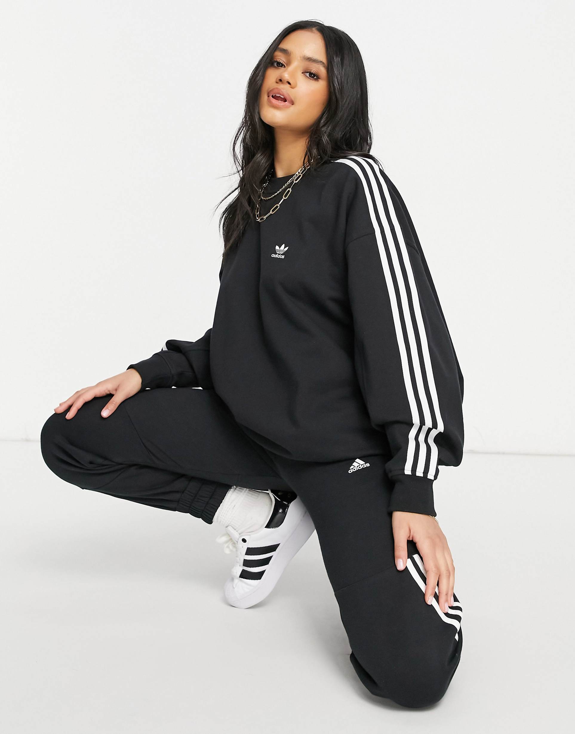 Adidas Originals Classics Oversized Sweatshirt -Adidas EX5238 - Image 2