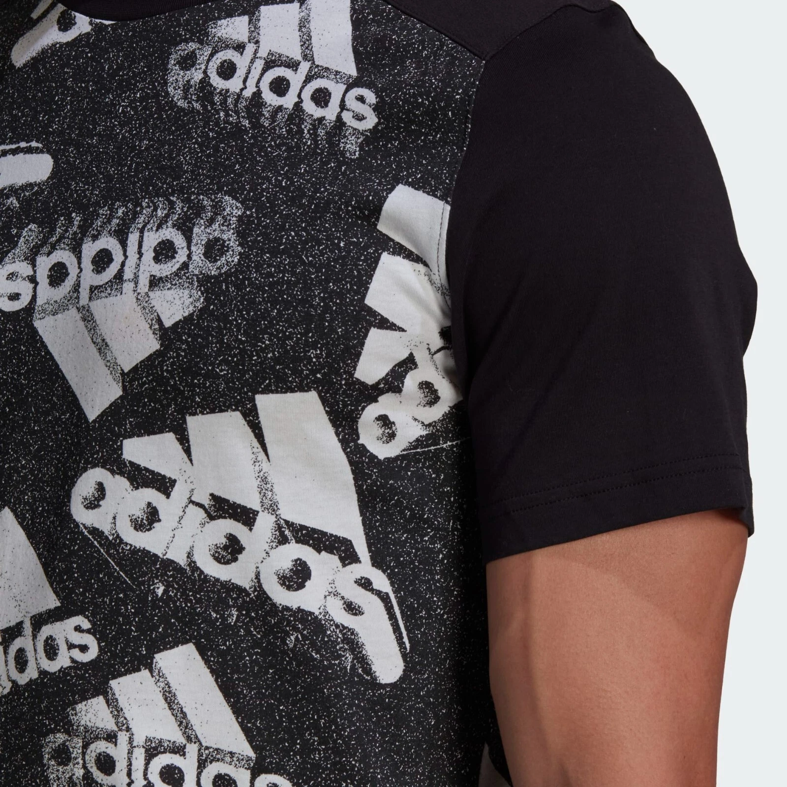 adidas Men's Essential Brand Love Logo Black/White Tee - Adidas HK0380 - Image 3